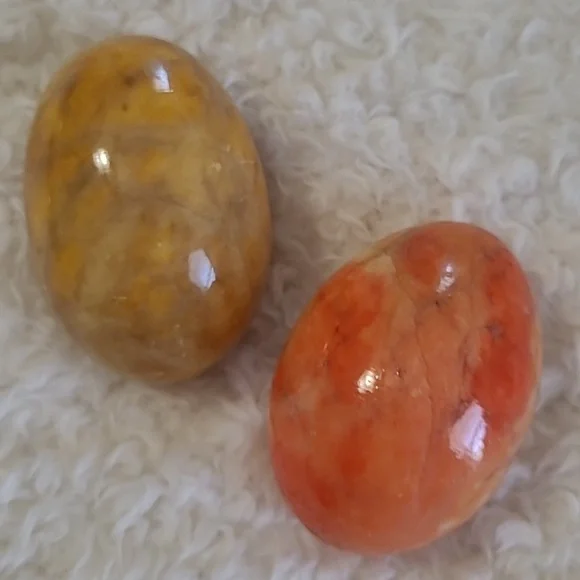 Marble Eggs Alabaster 4pc Stone Hand Crafted Vintage with Victorian Style Stands - Picture 4 of 8